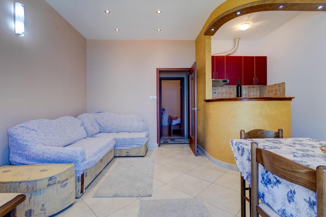 קוטור La Castagna Apartments מראה חיצוני תמונה