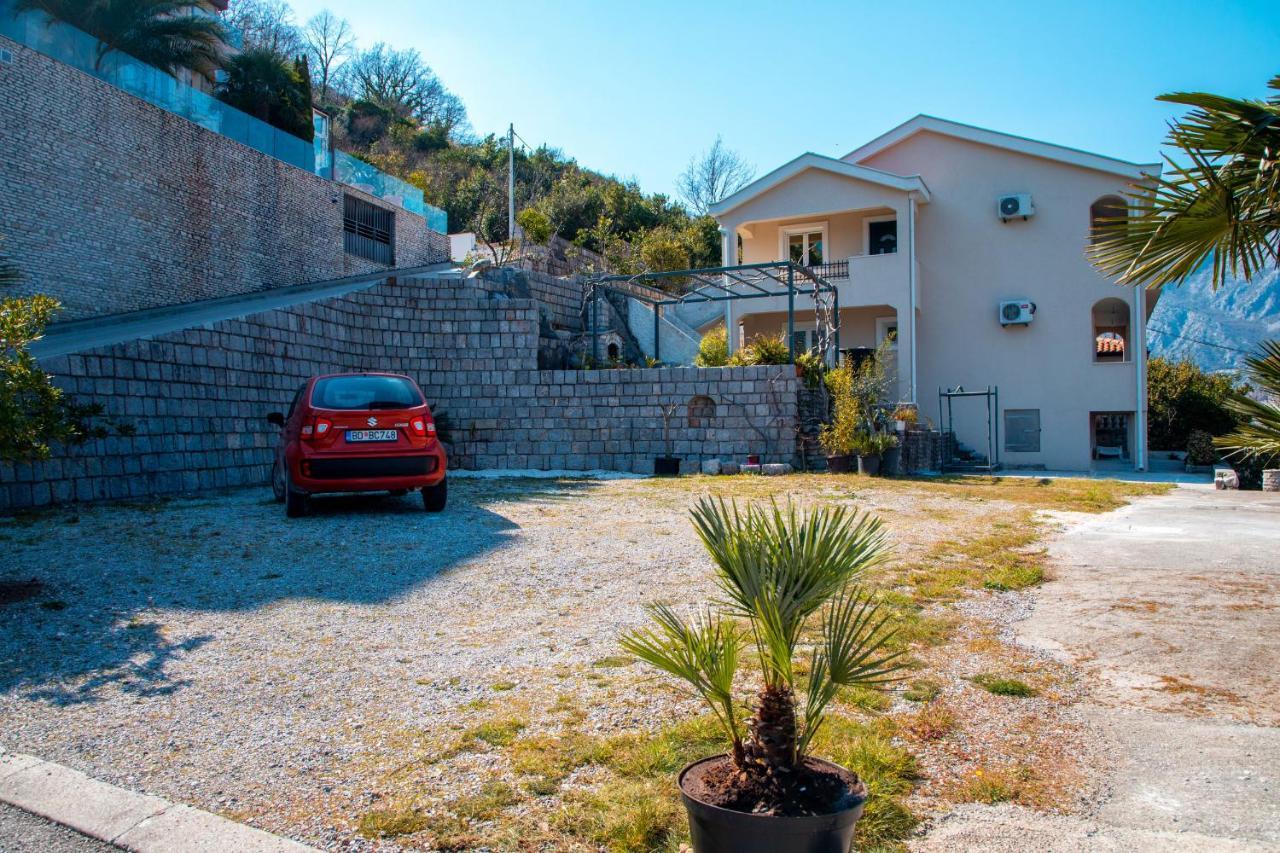 קוטור La Castagna Apartments מראה חיצוני תמונה
